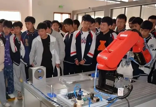 新体验为了让这次更加感同身受亚特大陆也已经被打造成了线上冰城