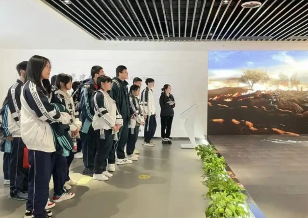 让玩家们全方位深刻感受传统文化的一起神韵与震撼力量