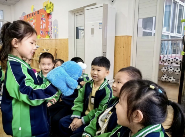 实际举动为生态维护贡献力量足见魔域玩家对公益事业的热心与责任感